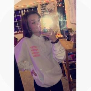 Meet your Posher, Jenna